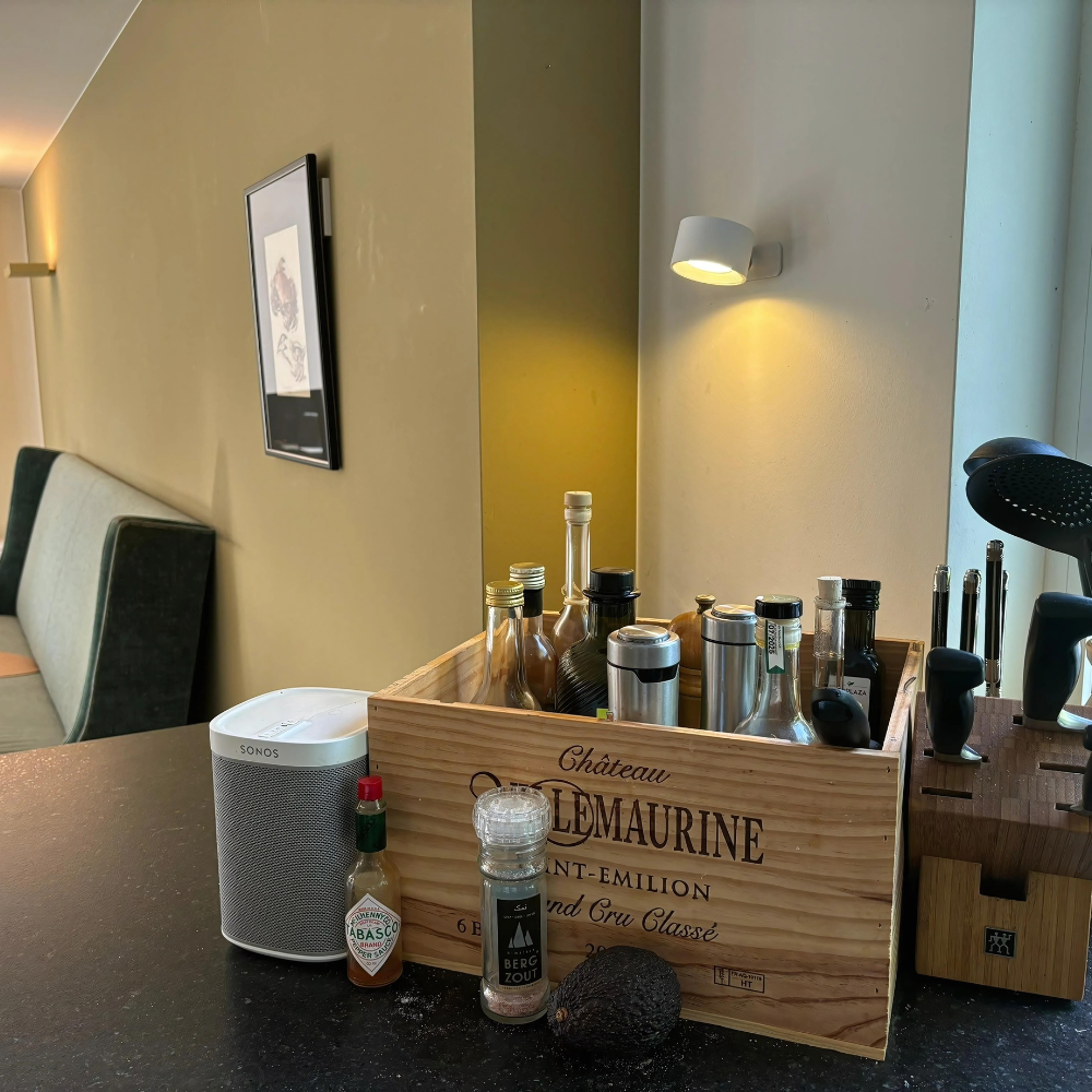 Kabellose Wandleuchte | Schafft überall in Sekundenschnelle ein elegantes Ambiente – keine Kabel, kein Werkzeug erforderlich