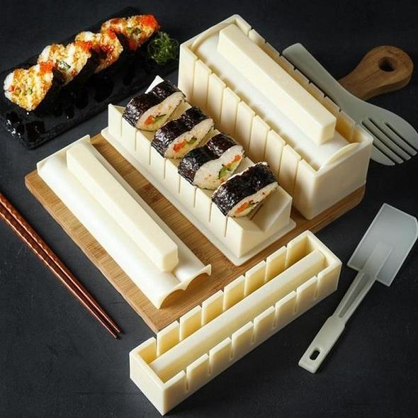 Sushi Maker Kit: Bereiten Sie Ihr Sushi ganz einfach zu Hause zu
