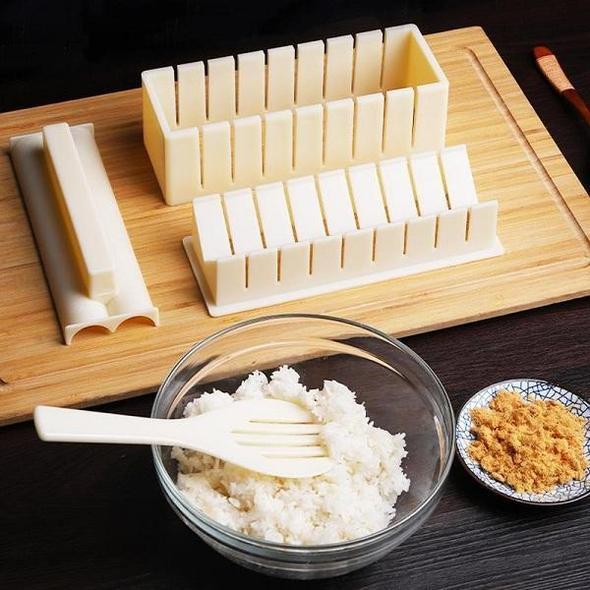 Sushi Maker Kit: Bereiten Sie Ihr Sushi ganz einfach zu Hause zu