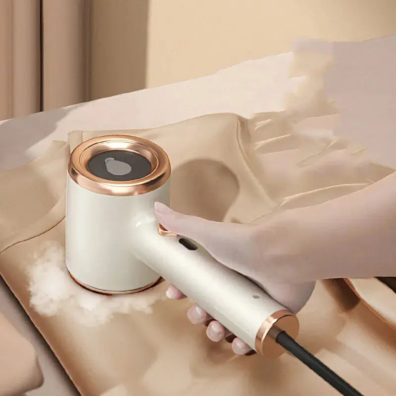 QuickSteam™ | Faltenfreie Kleidung im Handumdrehen überprüfen!