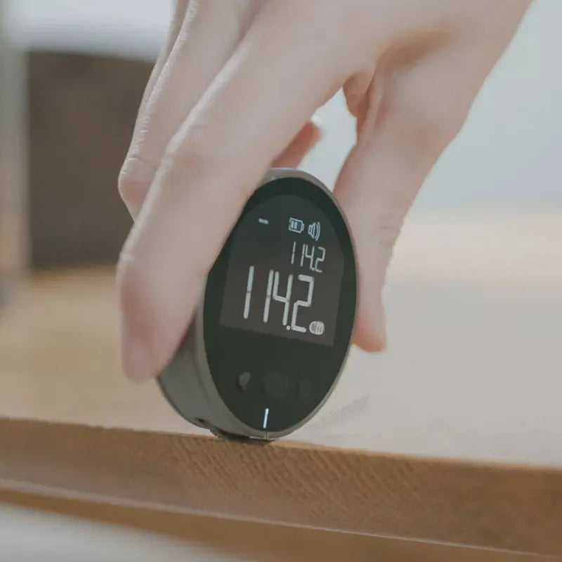 Messen Sie alles auf einen Blick, ohne sperrliches Maßband